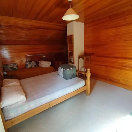 Dans La Verdure Chalet Jausiers